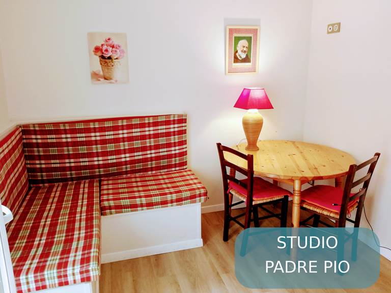 studio_chambre_dhote_residence_lourdes_vacances_pelerinage