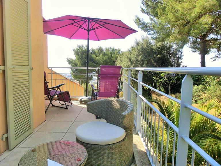 Terrasse chambre Renecros Villa Azur Golf