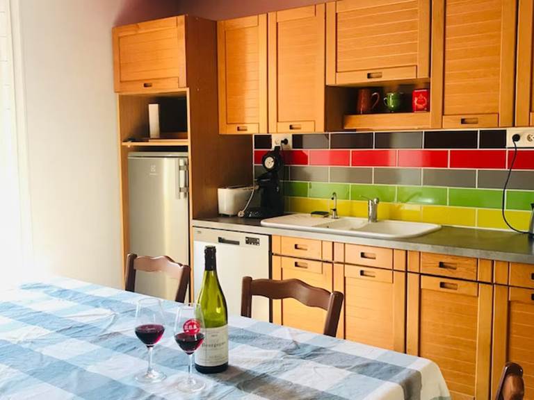 Gite-Etrigny-Cuisine_kitchen-gallery