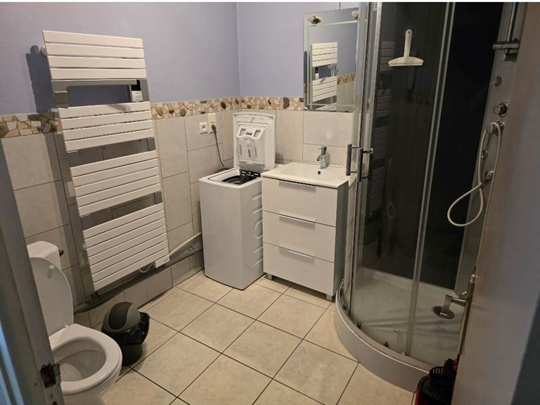 gîte de 1 à 4 personnes salle d'eau