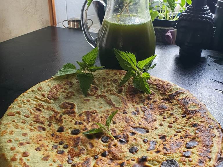 Commandez vos crêpes aux fleurs ou plantes de saison