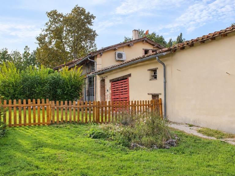 L'arrivée au gîte, et son mur végétaal