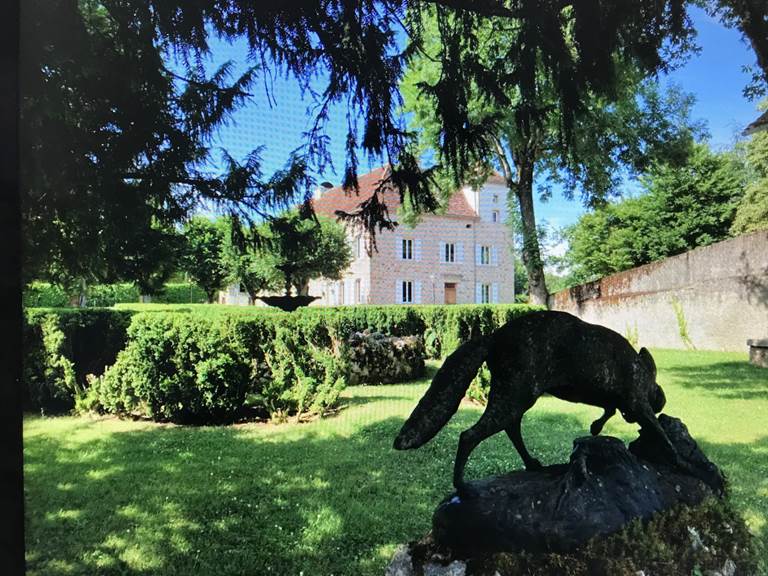 Château caché... en ville!