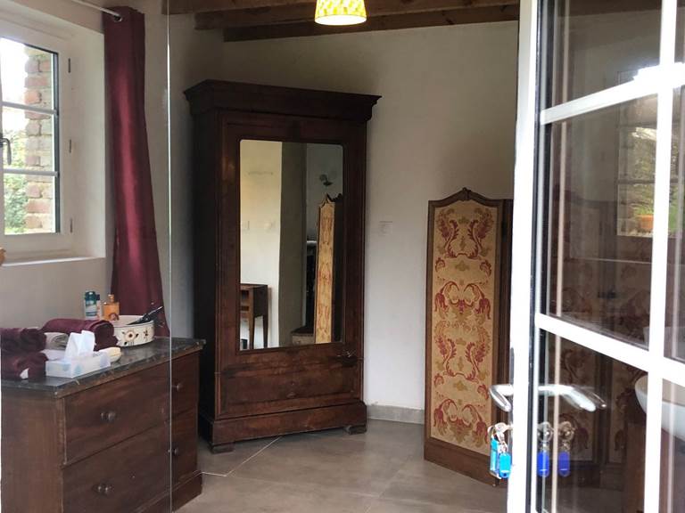 on rentre par la salle de bains