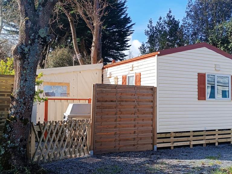 extérieur MOBIL-HOME DE PROPRIETAIRE 110