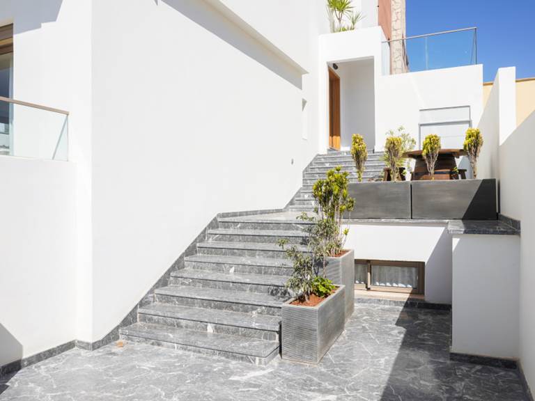 69965c9a252d083b09b92d39544bfe135d77b6a9b3b2ac0ca9745a7baf478d83-df791a761b_v0_w1024xh768_rDEF