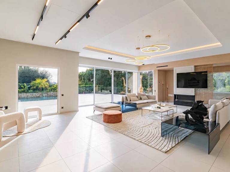 Villa 2