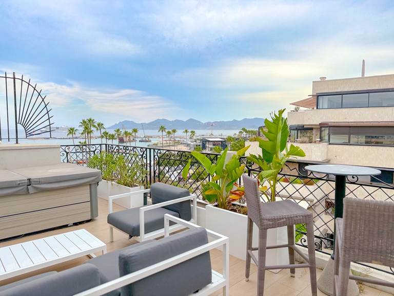 ID221_Seaview-Croisette-Cannes36