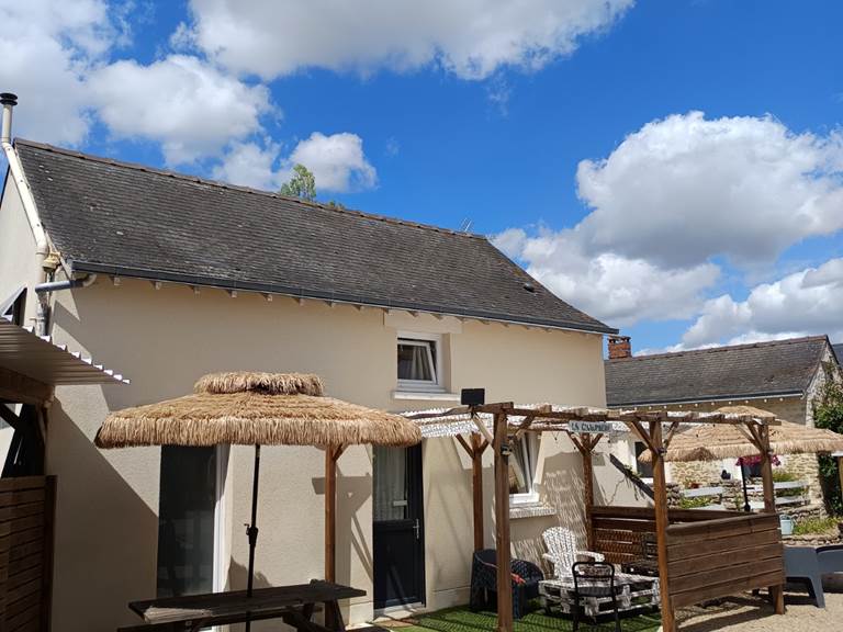 terrasse chaumière-gite-hameau