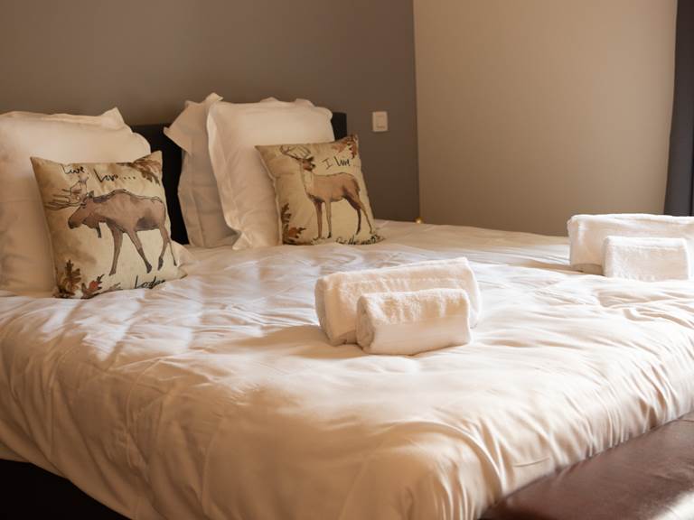 Dubbele bed - Lit double - Doppelbett - Kingsize bed