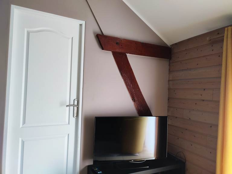 Coin TV connectée 102 cm