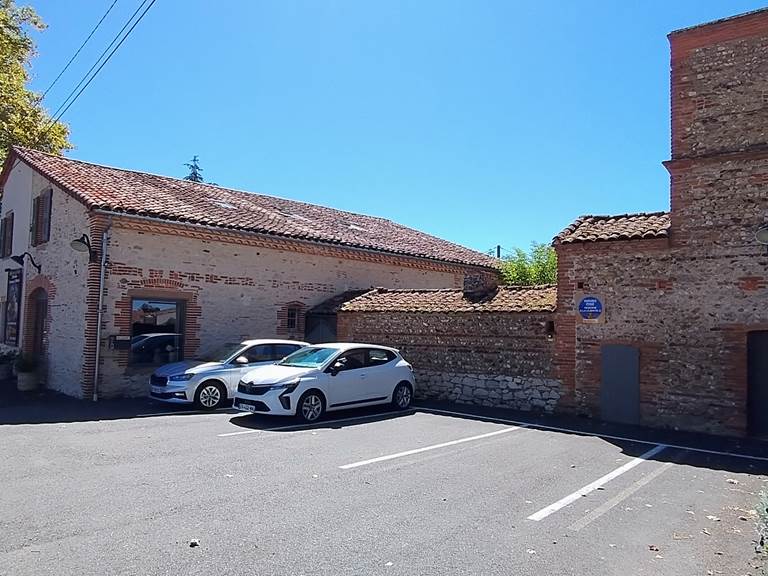 16 bis-gite-hotel-parking-prive-