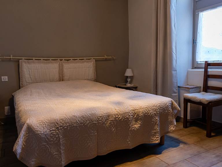chambre-d-hote-lit-3