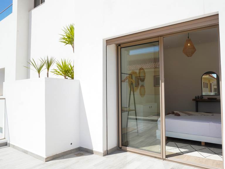 b576abc4d37aaa4ed4d2eded8a1528b37f30e3069fa109ab4edd977796ff1185-f5c8b1d28d_v0_w1024xh768_rDEF