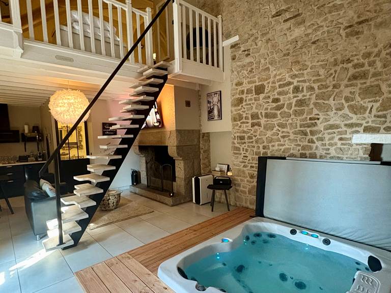 des anges et des bulle jacuzzi privatif
