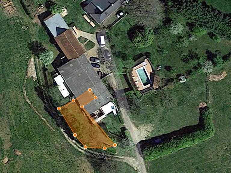 domaine de la calprade -gîte zen - Peyrilles - Lot - piscine -vue du ciel