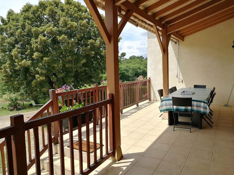 Terrasse grand gîte