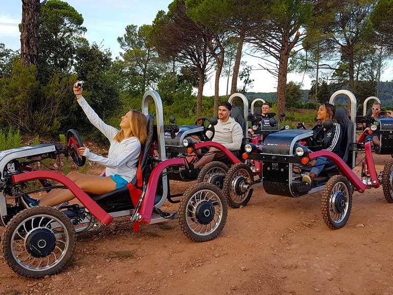 SWIN CAR FERME DES DELICES FOREZIENS BALLADE EN FORET