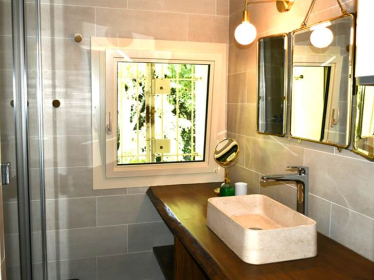 chambres-hotes-mas-piscine-proche-collioure