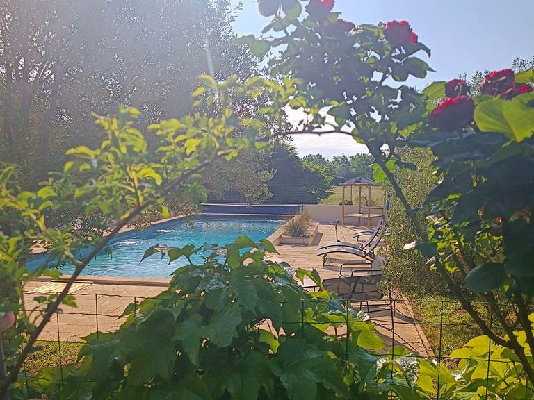 location Gîtes, chambre d'hôtes et table d'hôtes gastronomique à Casteljaloux Lot et Garonne, piscine, jacuzzi et spa