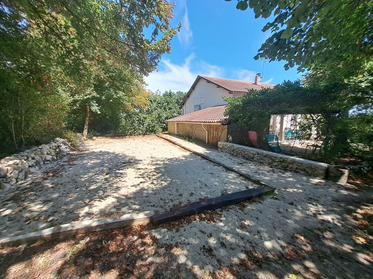 Gîtes de Beaujardin - Gîte Les Glycines Pétanque