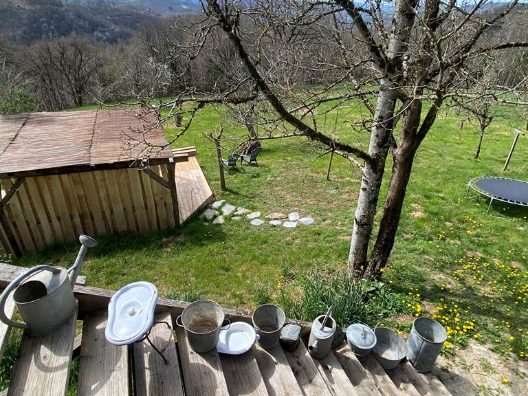 cabane perchée avec jacuzzi