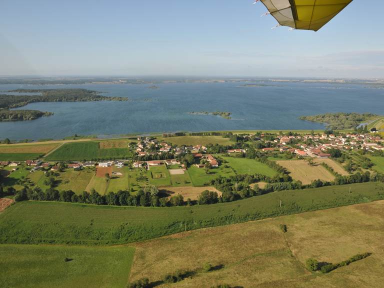 vue aérienne de Sainte-Marie du Lac