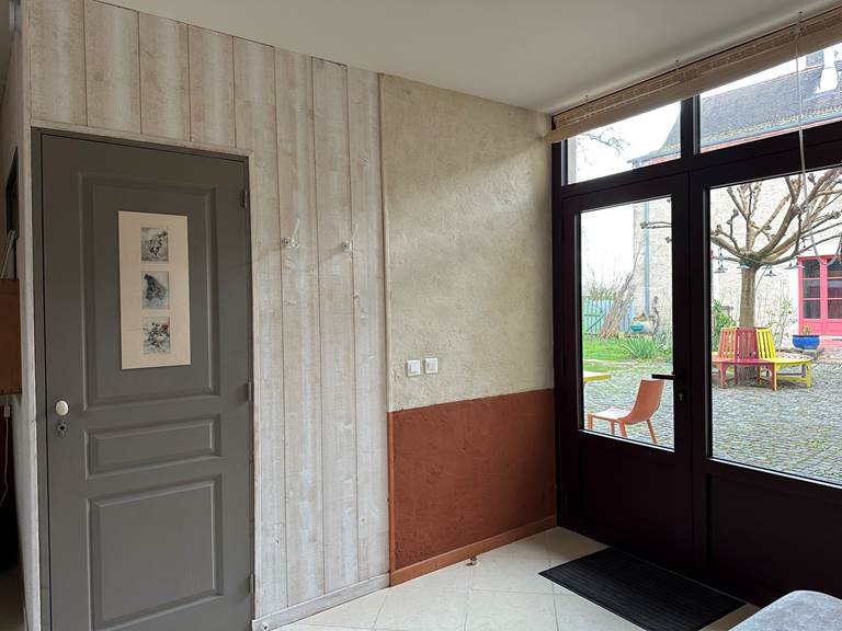 chambre-d'hôte-Etrigny- lacourqinousrelie-Mûrier-cuisine fermé_kitchen closed-gallery