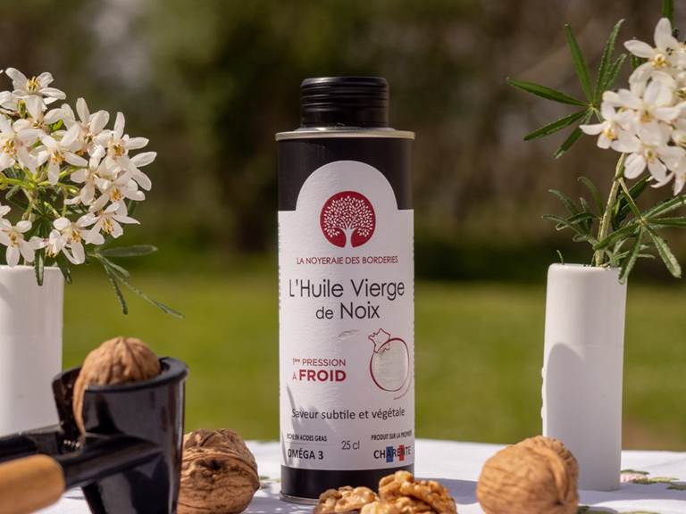 huile vierge de noix artisanale du domaine