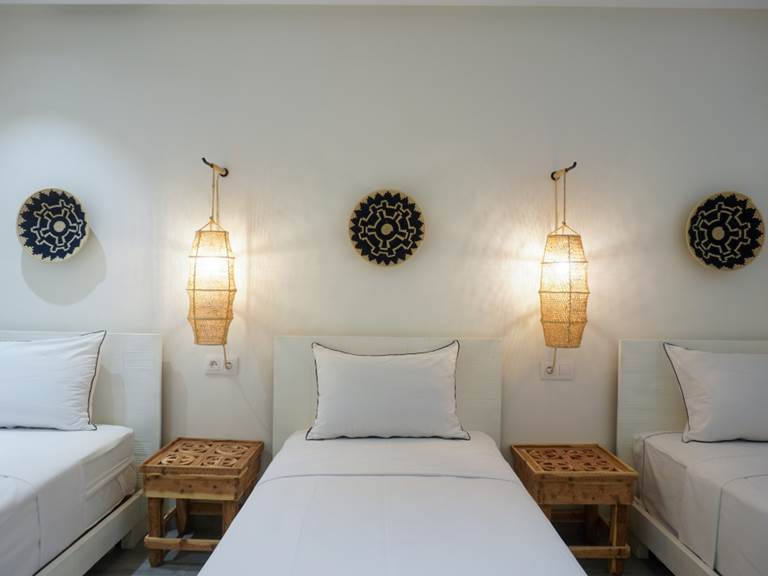 e3d72253949f8c24d0170665deaba66e6161f8dc36dd03818f7fce18ecbabcd1-4bc330aba9_v0_w1024xh768_rDEF