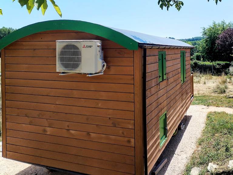 arrière roulotte - climatiseur réversible