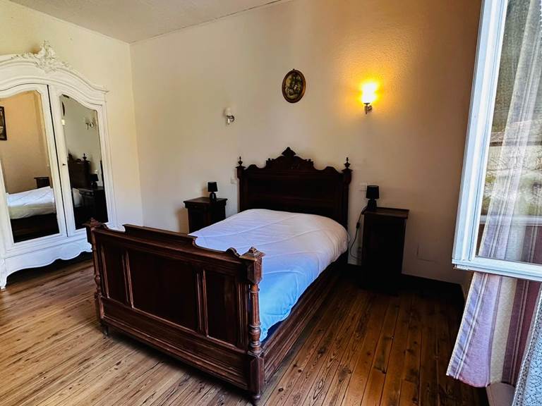 bb73b9f4-a1a5-4fe0-b367-98af0d52a1ab