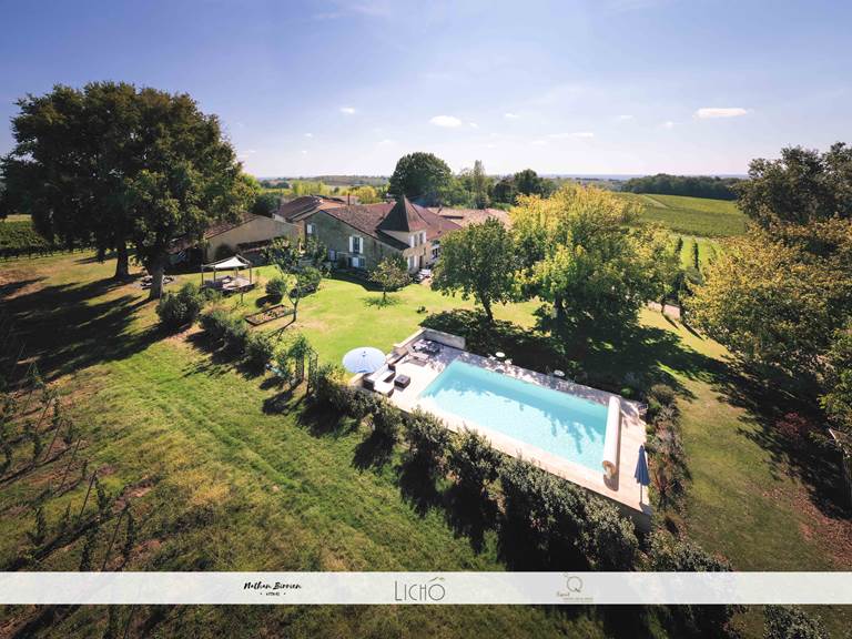 La Maison des Quatre Saisons vue du ciel