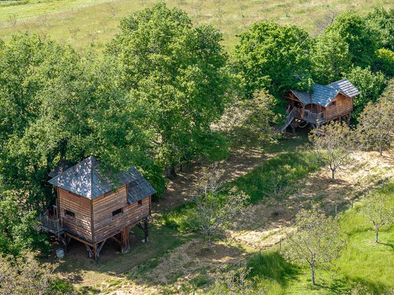 Vue aérienne Cabane perchées INYAQAB crédit photo logadrone