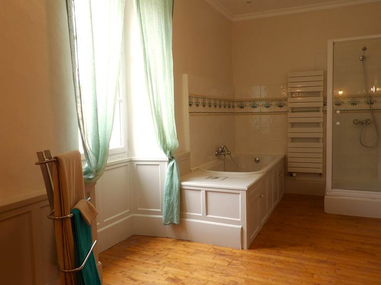 Salle de bain chambre Lina