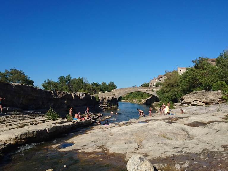 Baignade à Ribaute