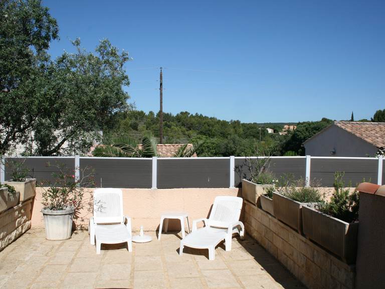 Terrasse privative - vue sur garrigue