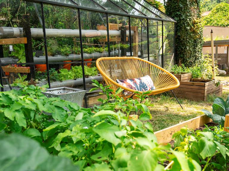 Maison d'hotes à Mazamet - Potager et Serre Aquaponie