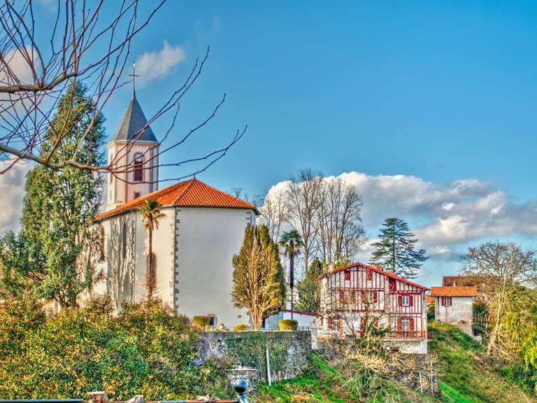 eglise-cambo-les-bains-pays-basque.jpg
