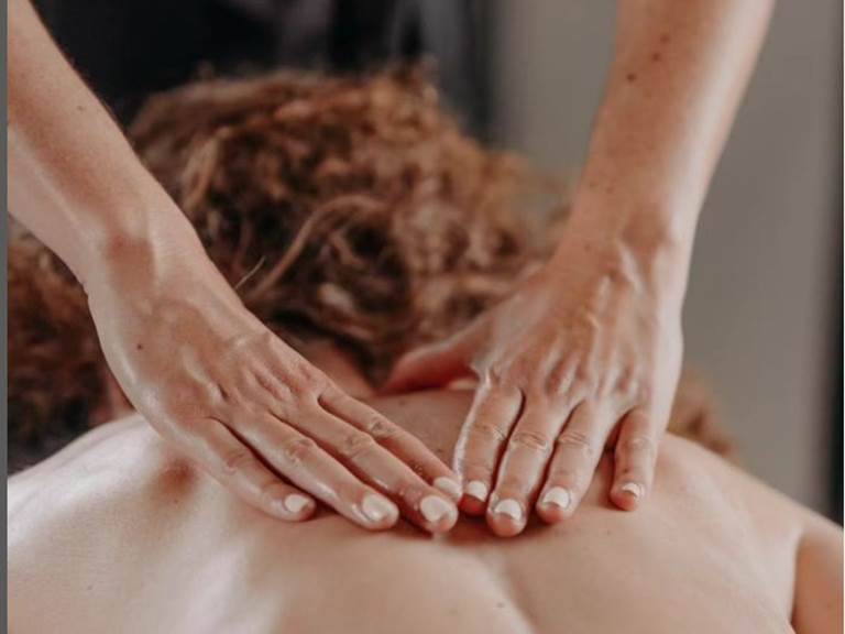 Massage bien-être en pleine nature