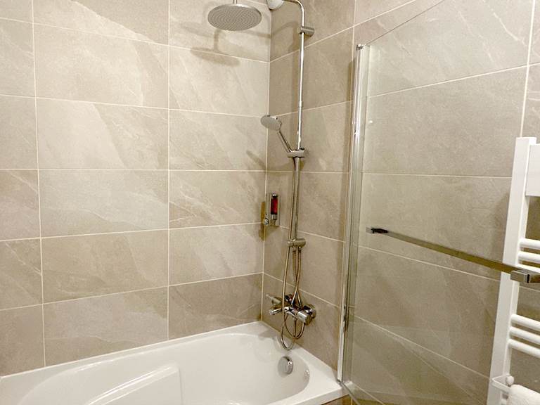Salle de bain - Vue 2
