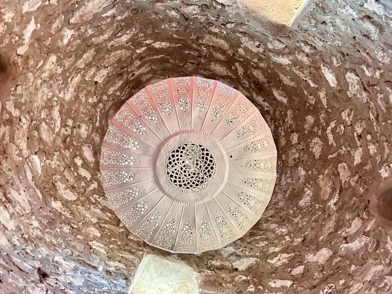 Levez les yeux... et continuez de rêver de vos vacances...