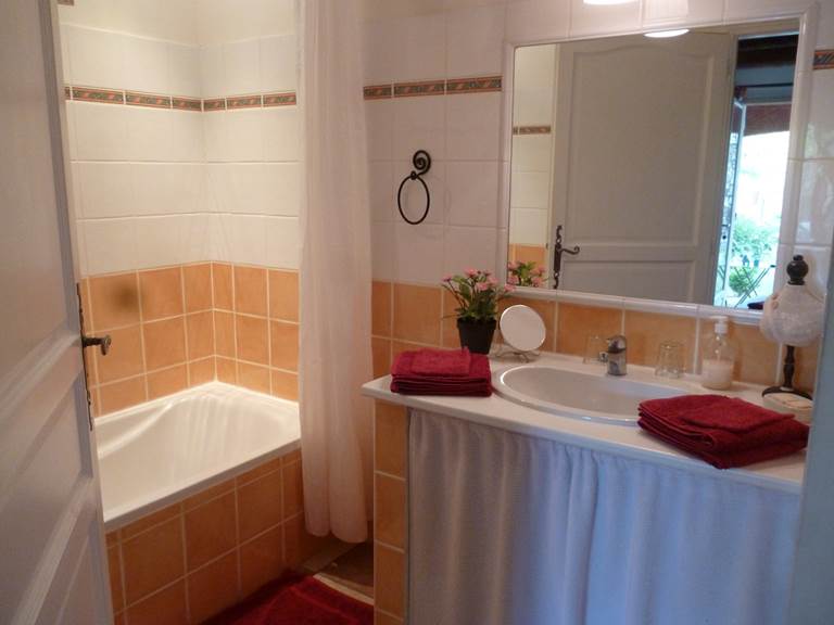 Salle de bain Chambre Griotte (2)