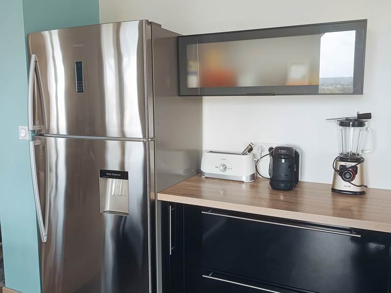 548026601_1375700144559057_1185831633085905282_n