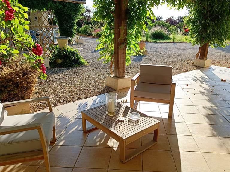 Gîtes, chambre d'hôtes et table d'hôtes gastronomique à Casteljaloux Lot et Garonne, piscine, jacuzzi et spa