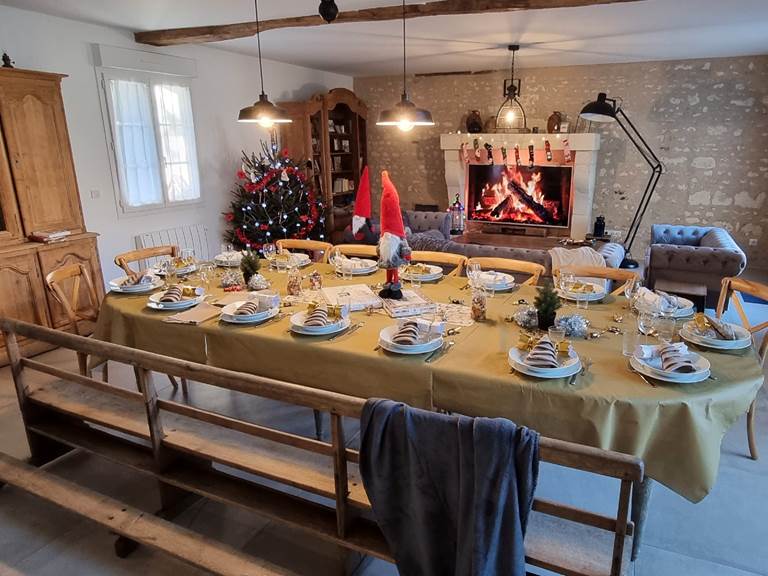 Table de fetes - Grange A Porteau du Domaine des Cyclamens