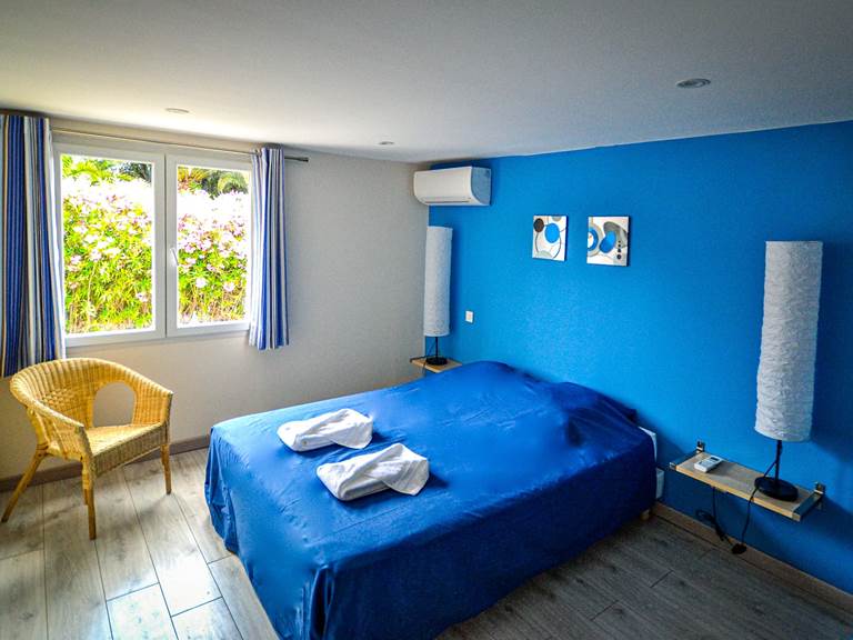 Chambre double - gîte Bleu Azur