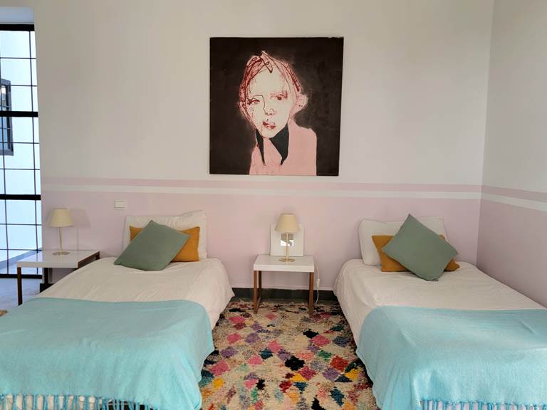 Détails de la chambre 2 avec ses lits Twins