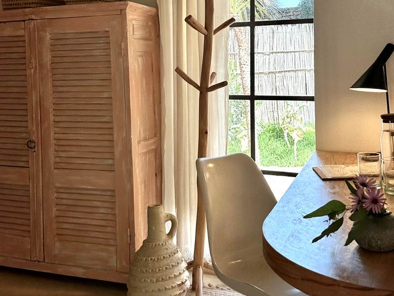 Et si vous écriviez des cartes postales, pour parler de douceur de vivre et vos vacances à Baoussala?