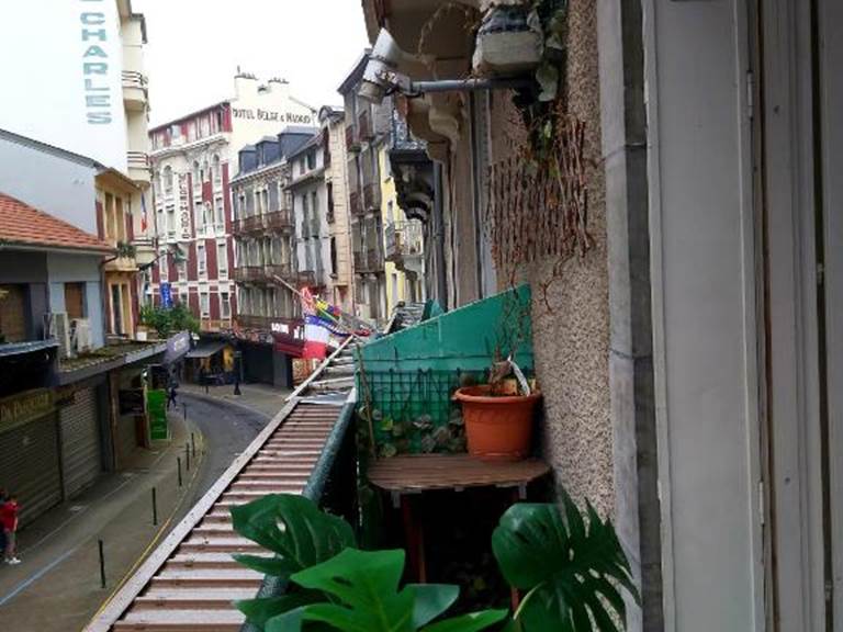 studio_chambre_dhote_residence_lourdes_vacances_pelerinage